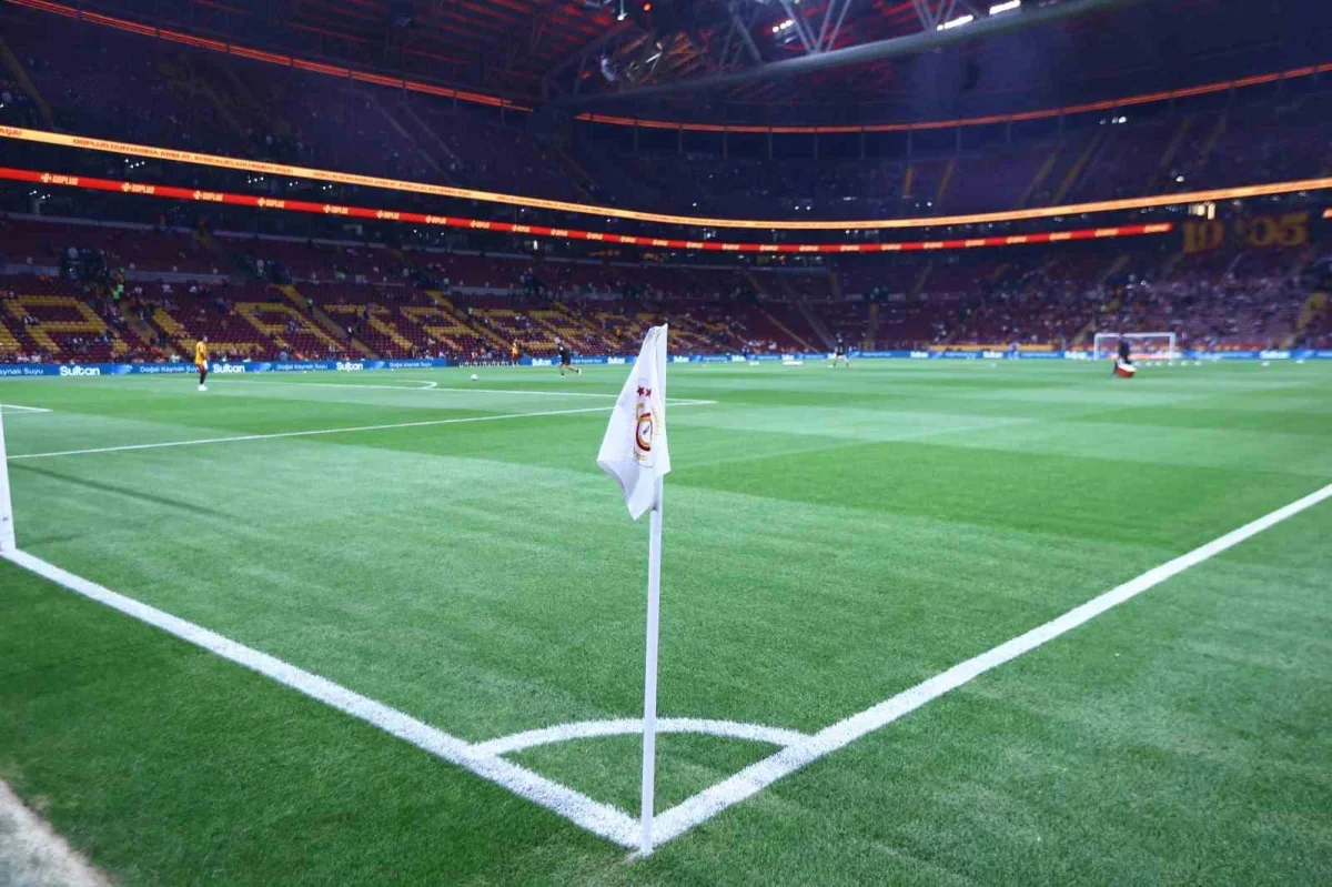 Galatasaray Kasımpaşa karşısında 2 değişiklik yaptı