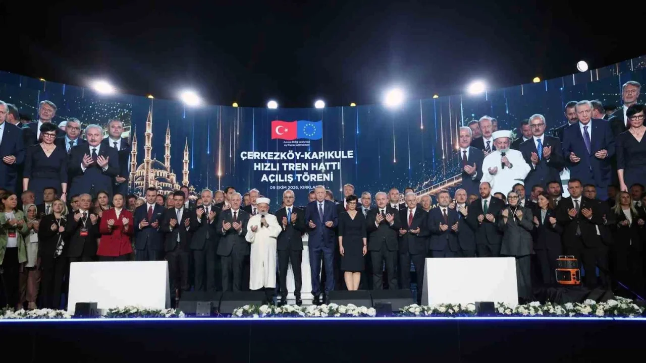 Erdoğan Çerkezköy-Kapıkule hattında ilk sürüşü yaptı