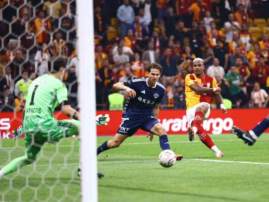 Galatasaray, Kasımpaşa'yı RAMS Park'ta 3-1 yendi