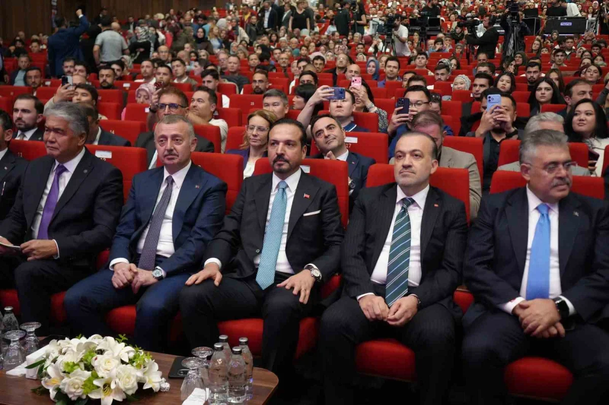 Kocaeli'de Türk Dünyası Gençlik Buluşması yapıldı