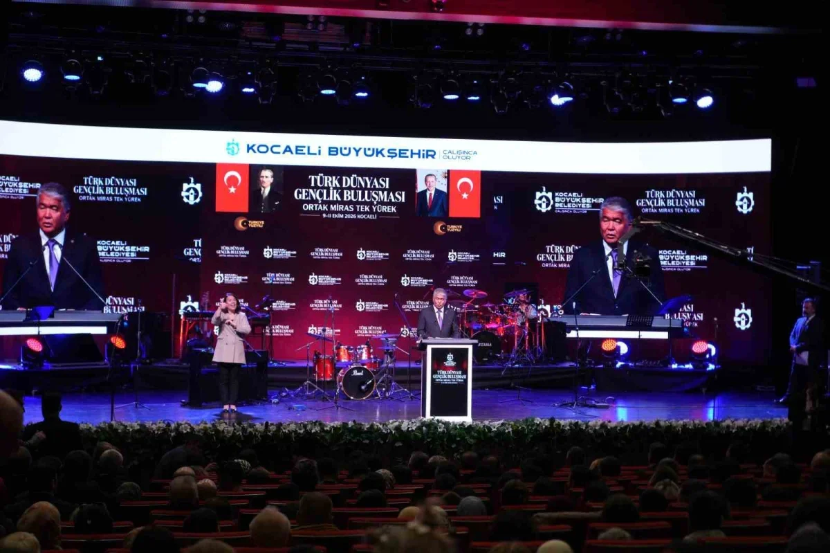 Kocaeli'de Türk Dünyası Gençlik Buluşması yapıldı