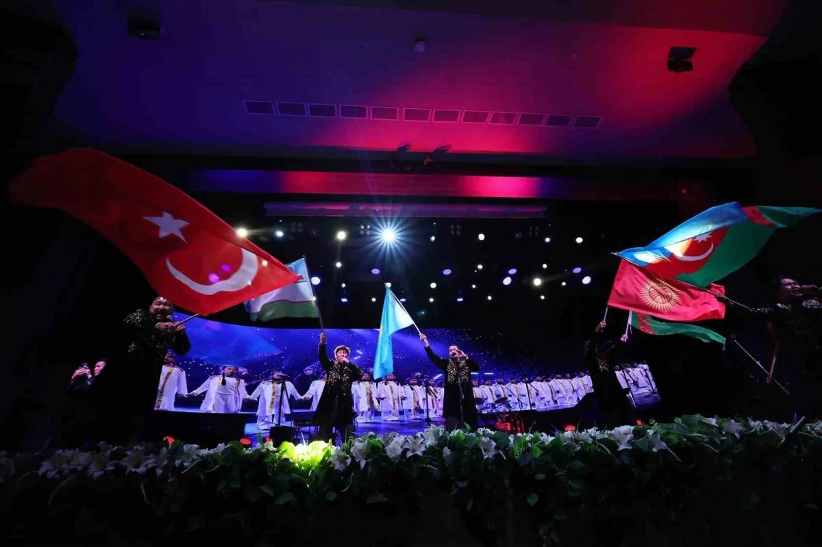 Kocaeli'de Türk Dünyası Gençlik Buluşması yapıldı