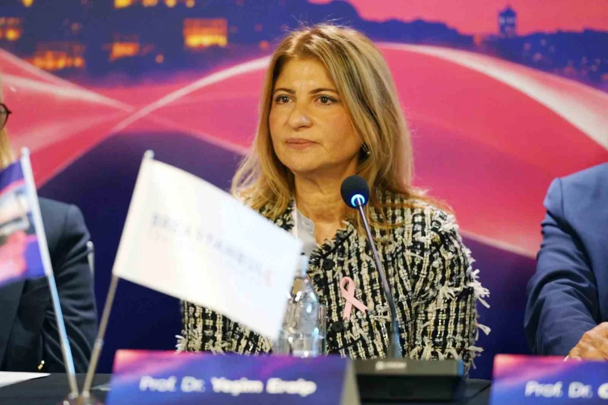 BREASTANBUL 2026, İstanbul'da 62 ülkeden uzmanı buluşturdu