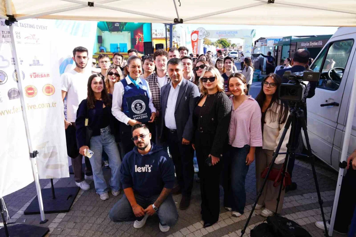 Edremit'te 13 bin kişilik Guinness rekoru denemesi başladı