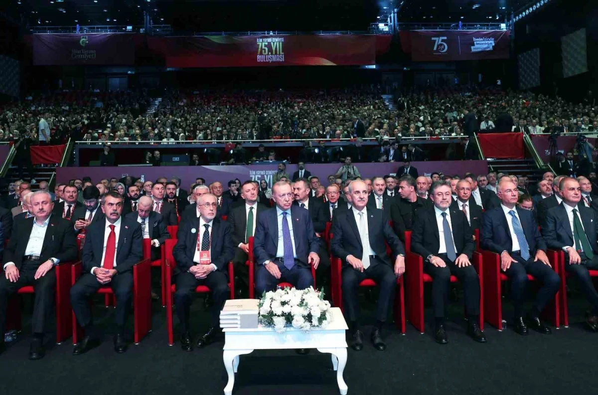 Erdoğan: Tekno-oligarklar ırkçılığı körüklüyor