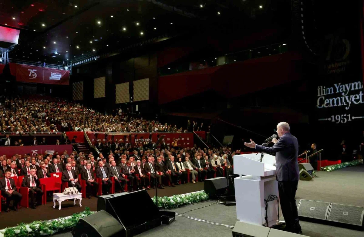 Erdoğan: Tekno-oligarklar ırkçılığı körüklüyor
