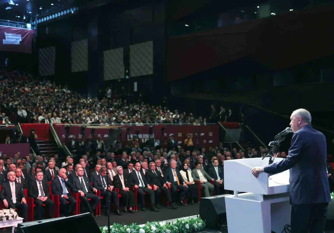 Erdoğan: Tekno-oligarklar ırkçılığı körüklüyor
