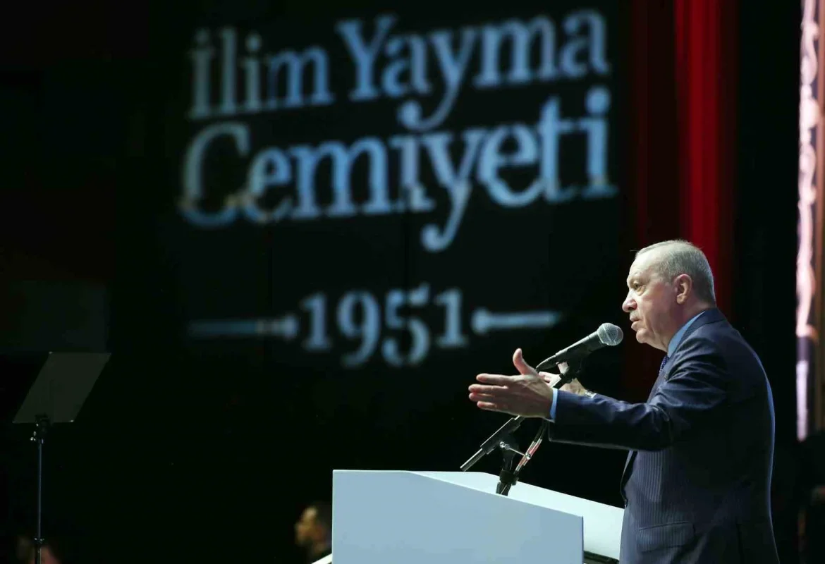 Erdoğan: Tekno-oligarklar ırkçılığı körüklüyor