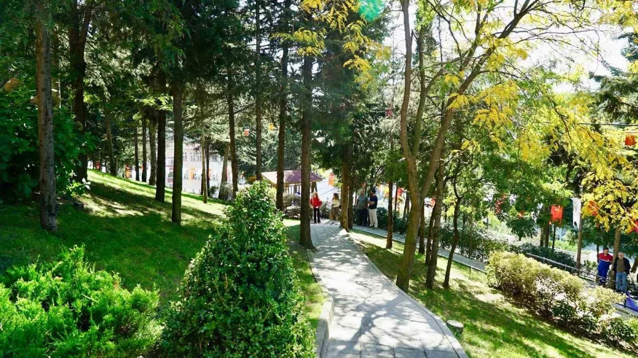 Kağıthane Gültepe Mesire Alanı hizmete açıldı