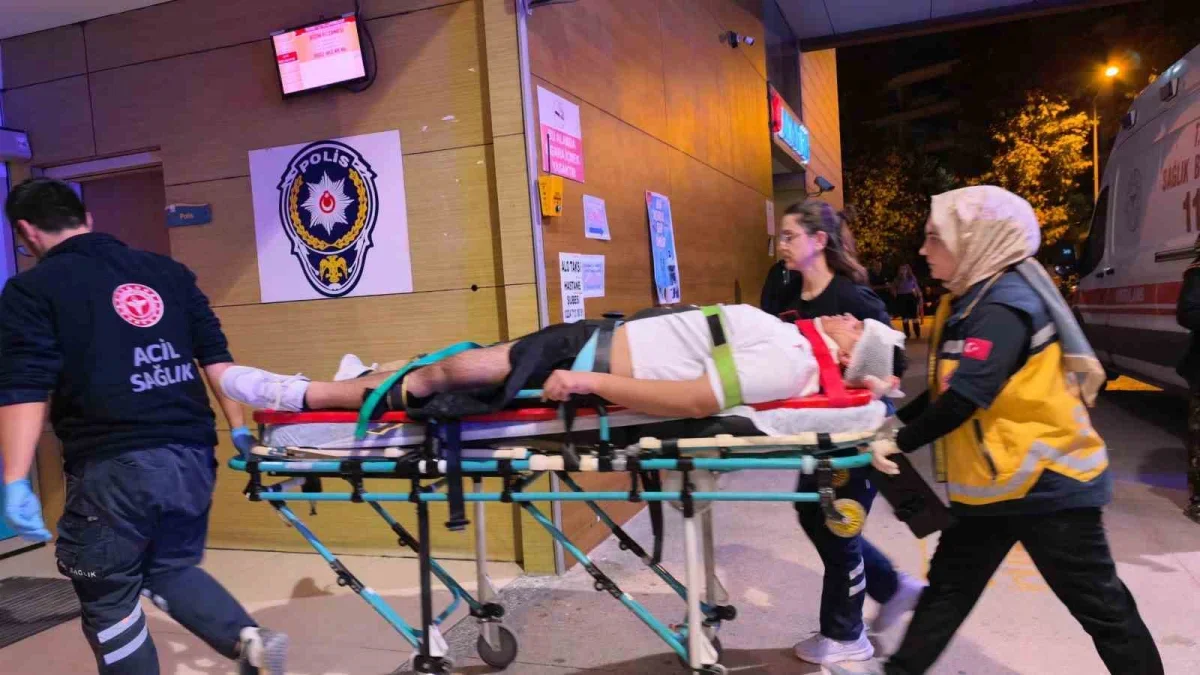 İnegöl'de zincirleme kaza: 1'i bebek 10 yaralı