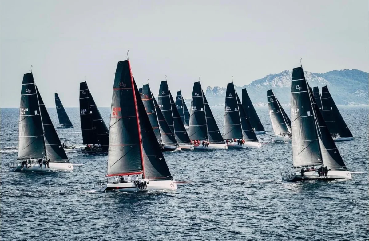 Eker Süzme, Cape 31 Akdeniz Serisi'nde ikinci oldu