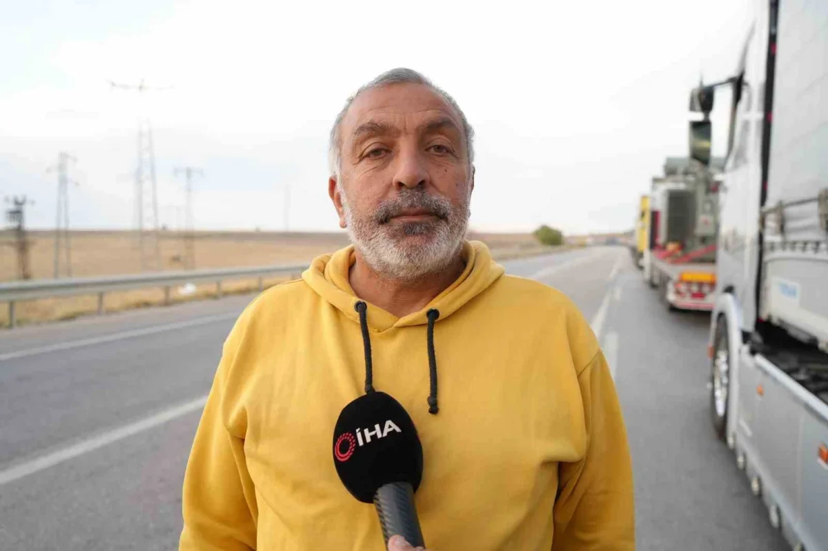 Hamzabeyli'de tır kuyruğu 37 kilometreye ulaştı