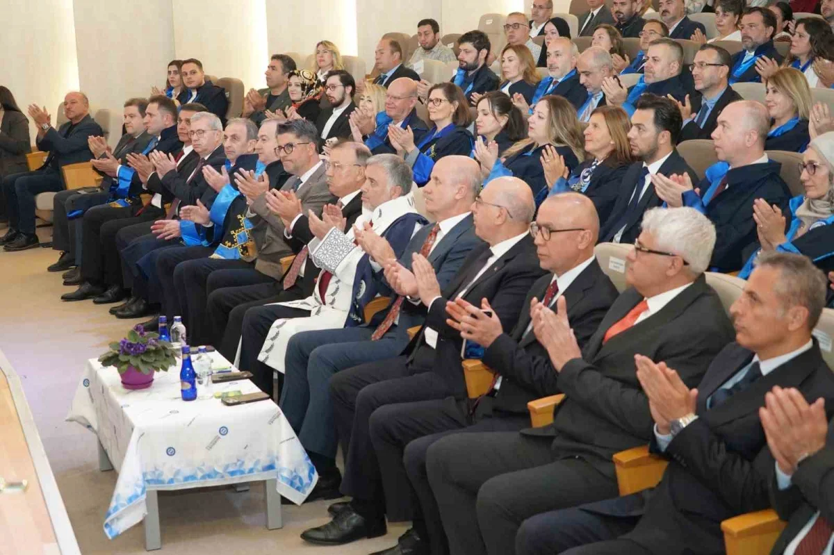 YÖK Başkanı Özvar'dan çoktan seçmeli sınav uyarısı