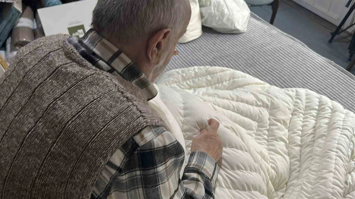 Sapanca'da 93 yaşındaki Yastıkçı Dede 3 kuşağı buluşturdu