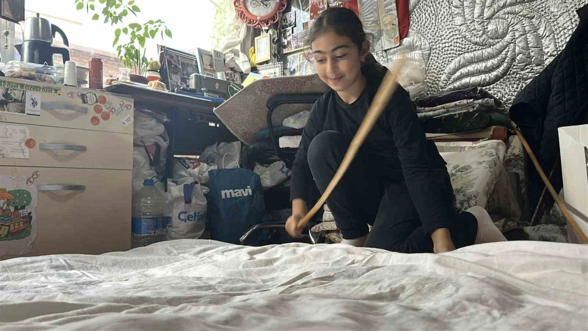 Sapanca'da 93 yaşındaki Yastıkçı Dede 3 kuşağı buluşturdu