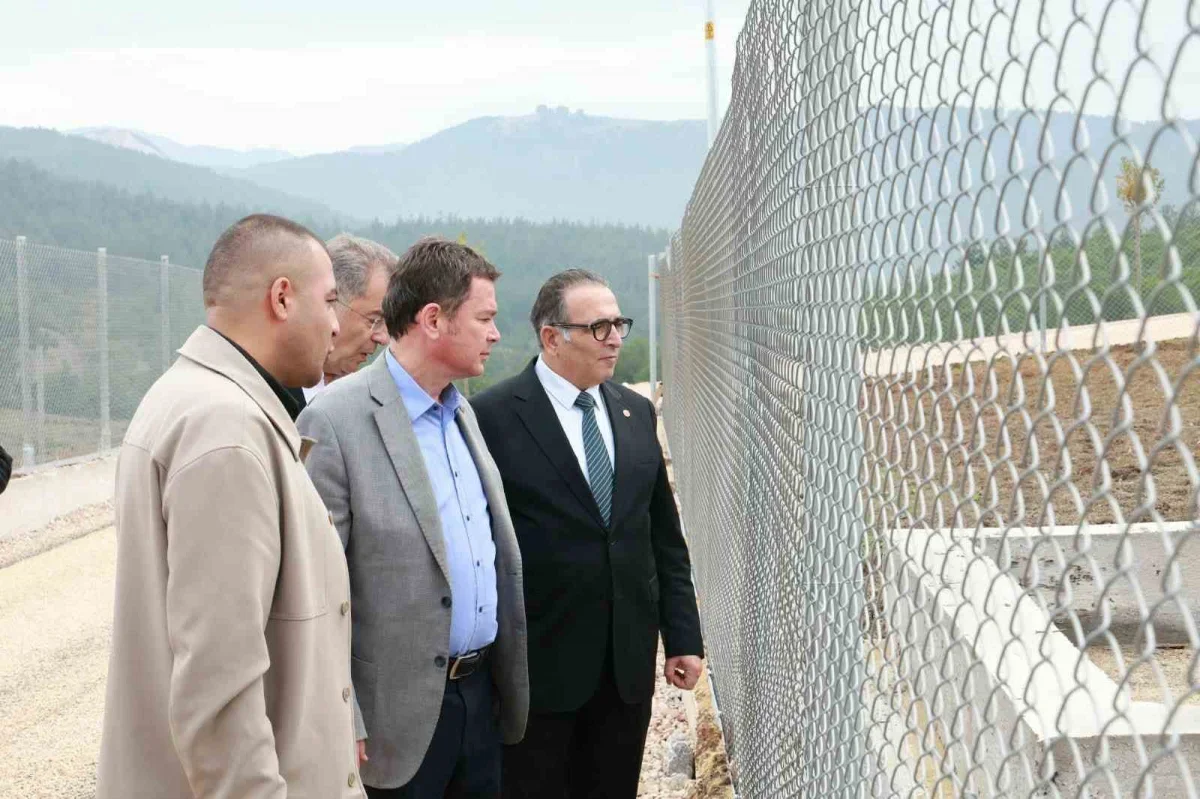 Osmangazi'de 5 bin 500 hayvanlık merkez sona yaklaştı