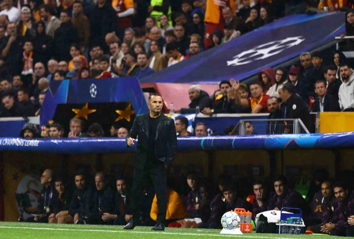 Galatasaray-Barcelona maçında ilk yarı 1-1 bitti
