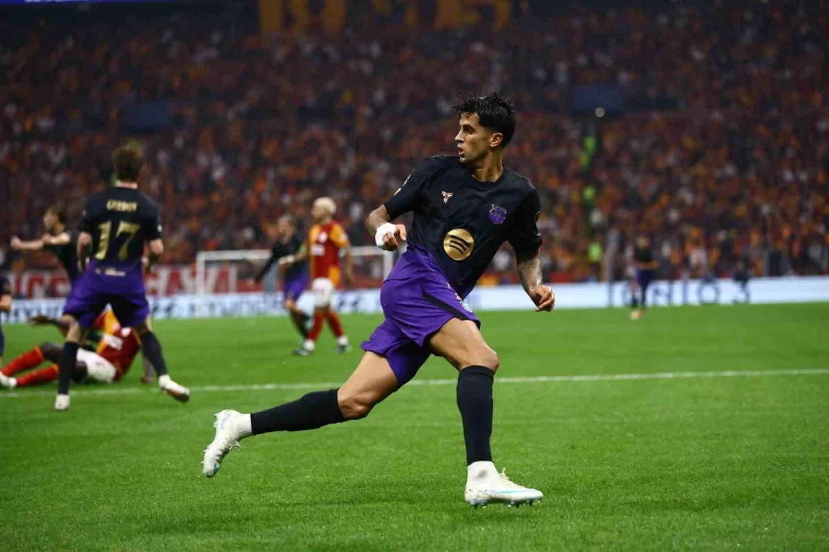 Galatasaray-Barcelona maçında ilk yarı 1-1 bitti