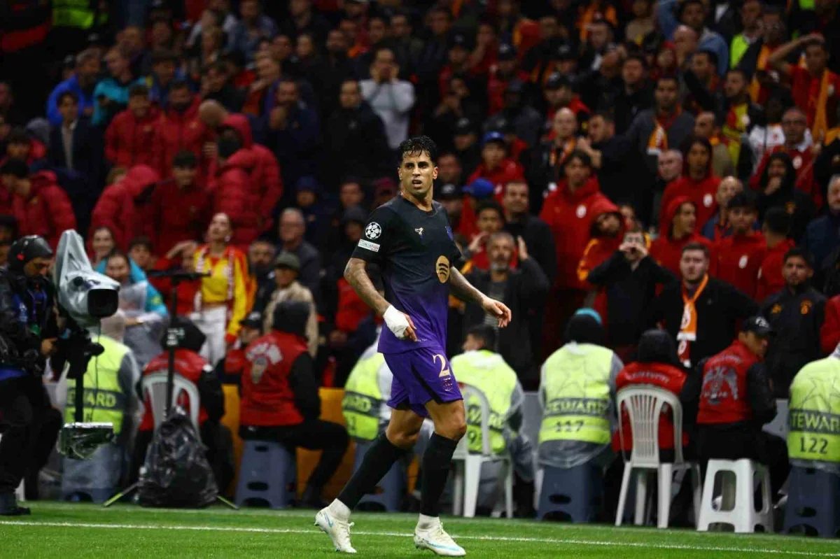 Galatasaray-Barcelona maçında ilk yarı 1-1 bitti