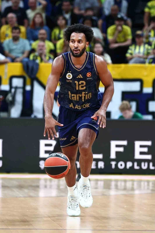 Fenerbahçe, Zalgiris Kaunas'ı 99-80 mağlup etti