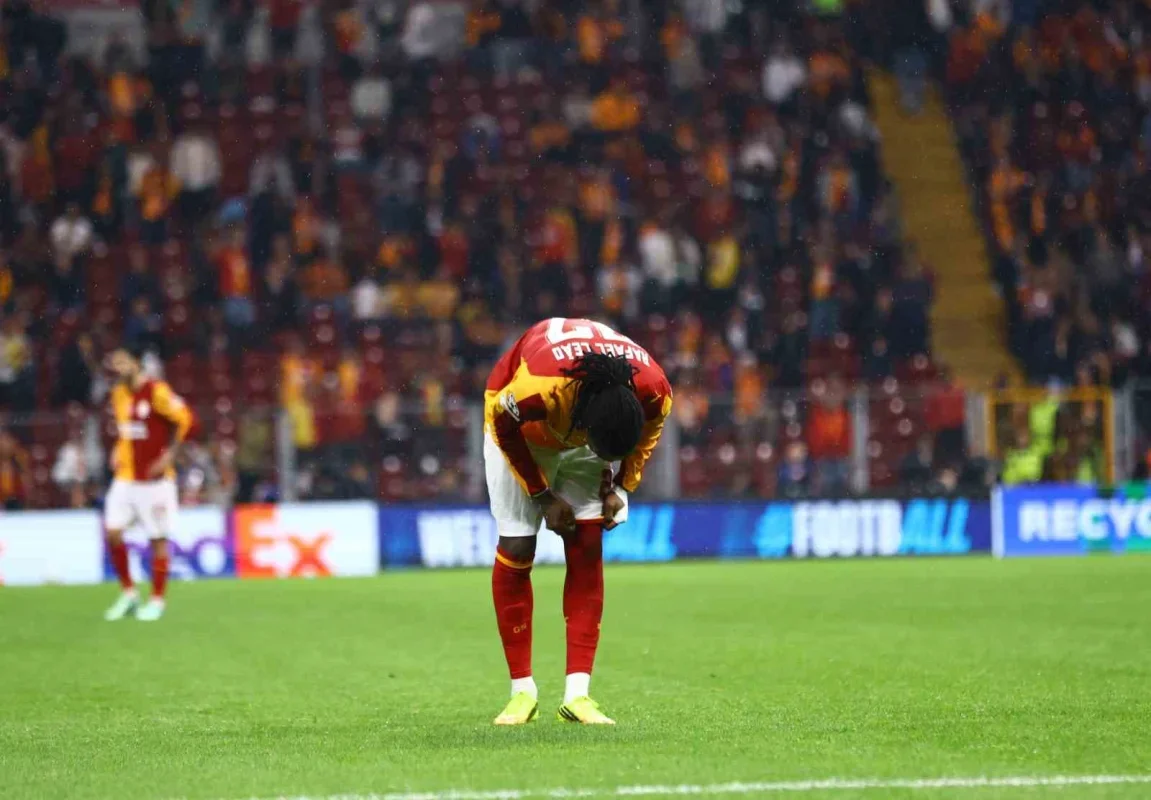 Galatasaray, Barcelona karşısında 4-1 mağlup oldu