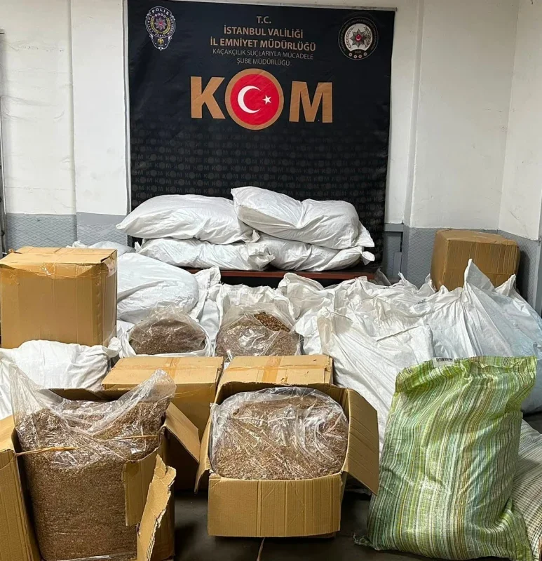 İstanbul'da kaçak alkol ve tütün operasyonu: 6 yakalandı