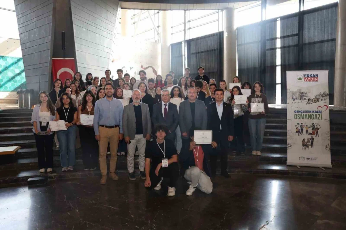 Osmangazi hackathonunda 54 genç, 13 takımla yarıştı