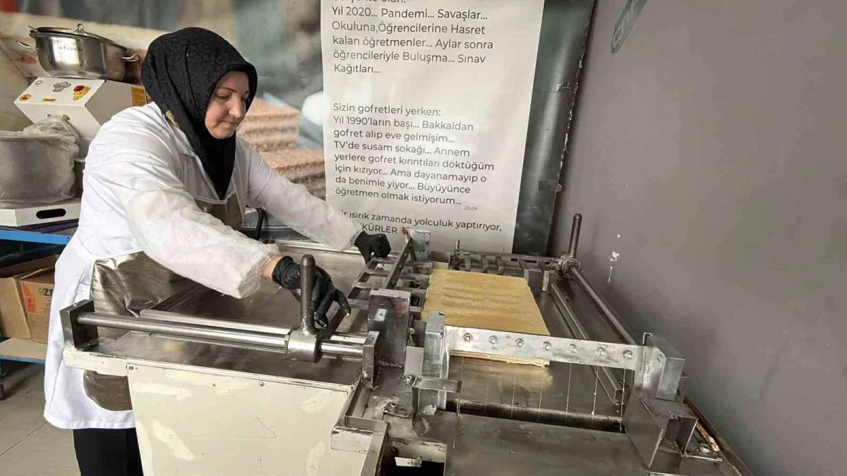 Sakarya'da 50 yıllık kalıplarla nostaljik gofret yapılıyor