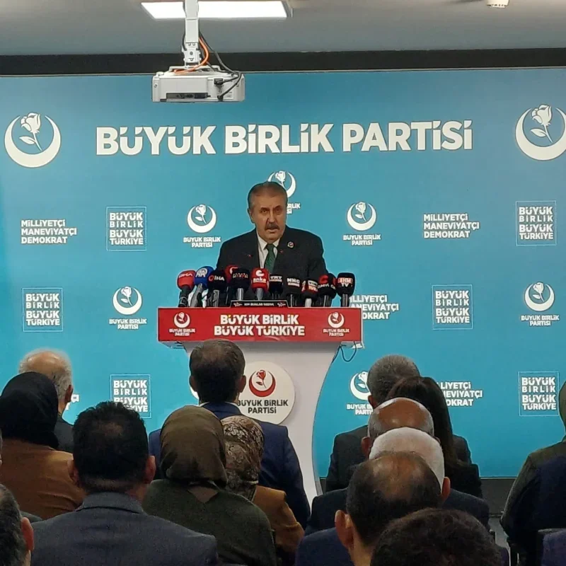 Destici'den PKK'ya çağrı: Şartsız silah bırakmalı