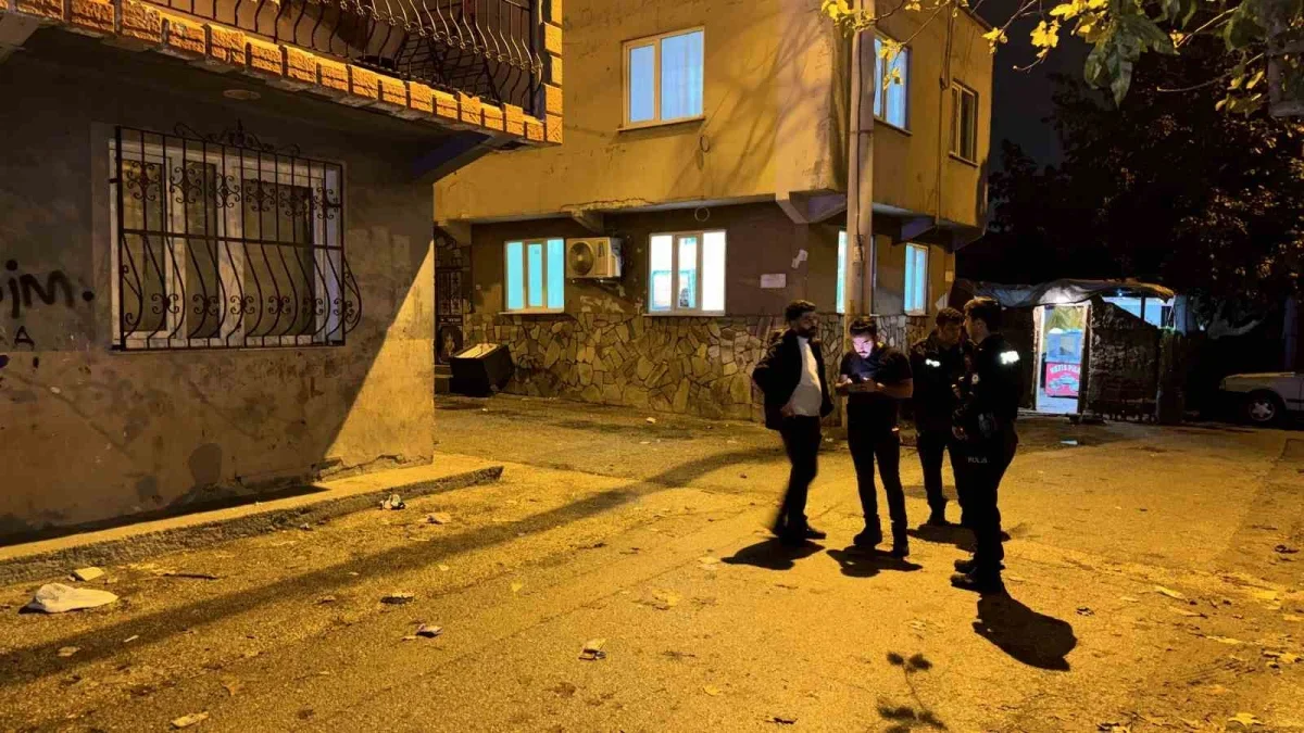 Bursa'da 15 yıl cezalısı için arkadaşı havaya ateş açtı