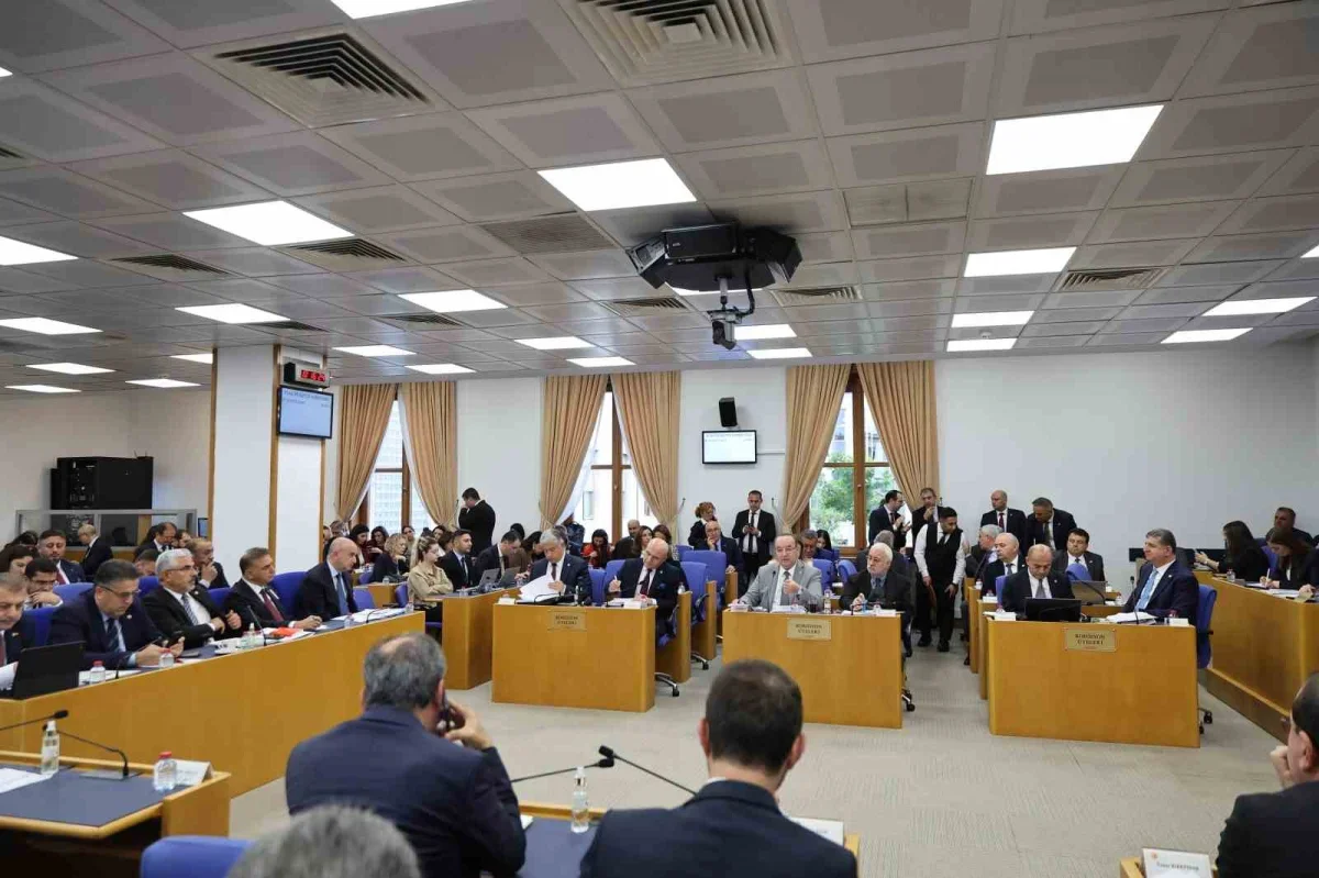Yatırım fonu düzenlemesi komisyondan geçti: 1 milyon lira