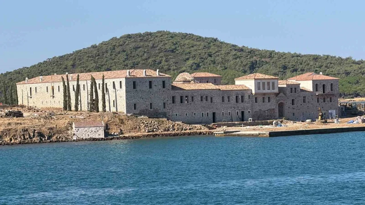 Tavuk Adası 2027 yazında sanat merkezine hazırlanıyor
