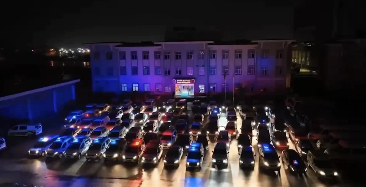 Bursa'da suç örgütü operasyonunda 25 kişi gözaltında