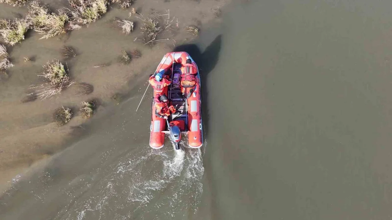 Meriç Nehri'nde 1 çocuk öldü, 2 çocuk aranıyor