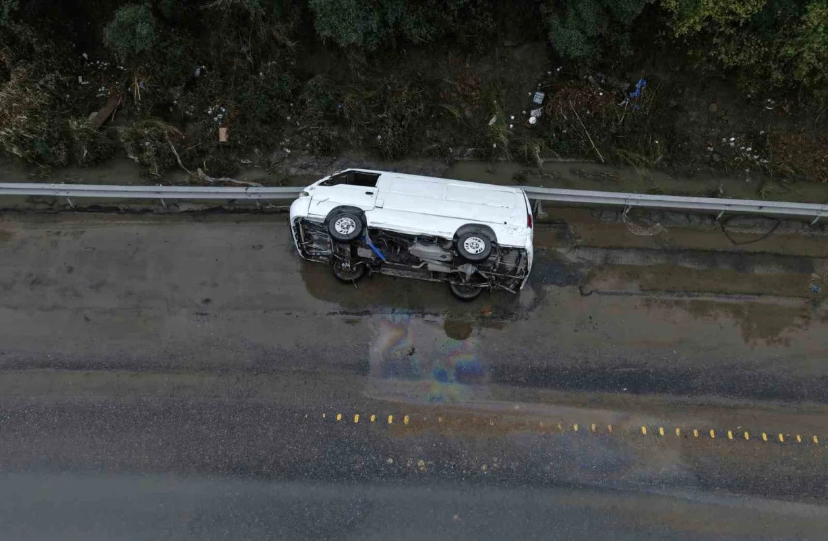 Sarıyer'de 24 saat mahsur kalan işçiler kurtarıldı