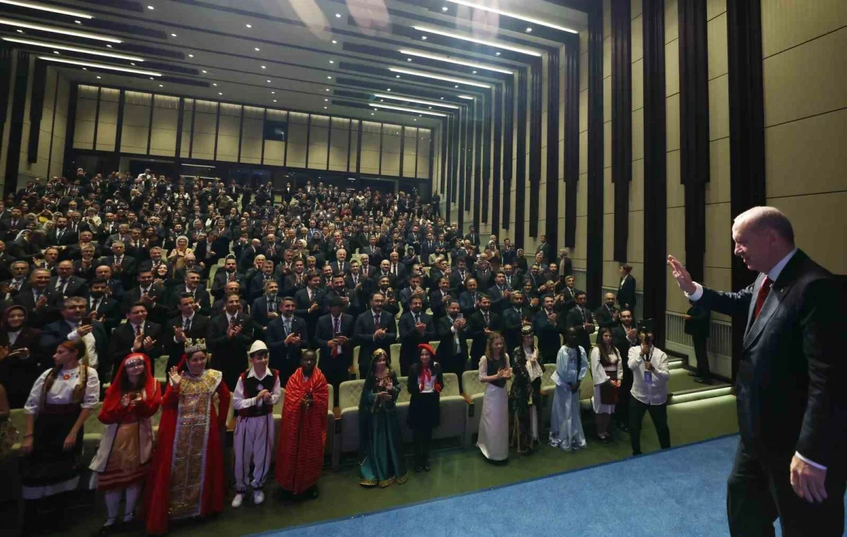 Erdoğan: Maarif Vakfı 66 ülkede 75 bin öğrenciye ulaştı