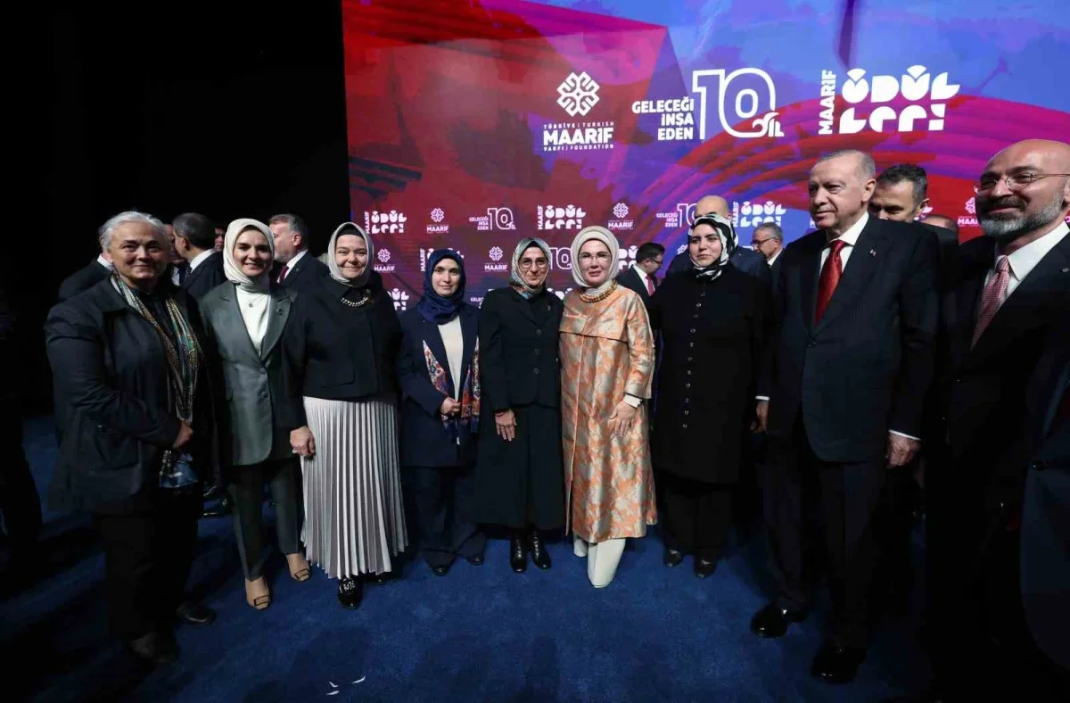 Erdoğan: Maarif Vakfı 66 ülkede 75 bin öğrenciye ulaştı