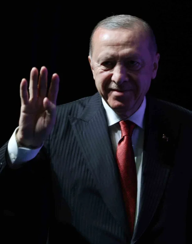 Erdoğan: Maarif Vakfı 66 ülkede 75 bin öğrenciye ulaştı