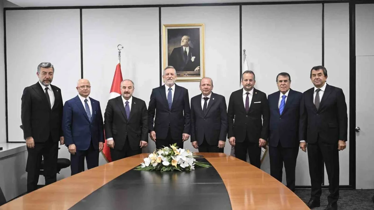 BTSO'da Özer Matlı dönemi devir teslimle başladı