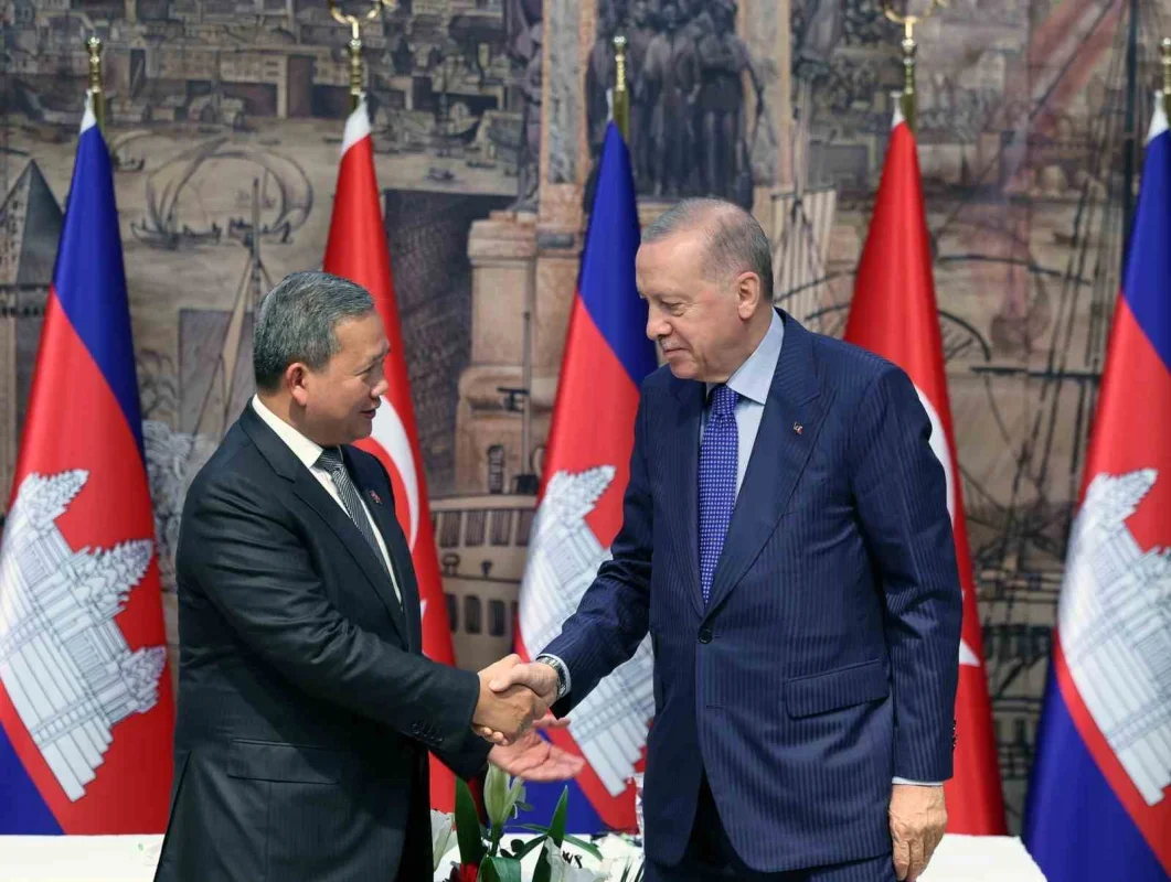 Erdoğan'dan Kamboçya ile 1 milyar dolarlık ticaret hedefi
