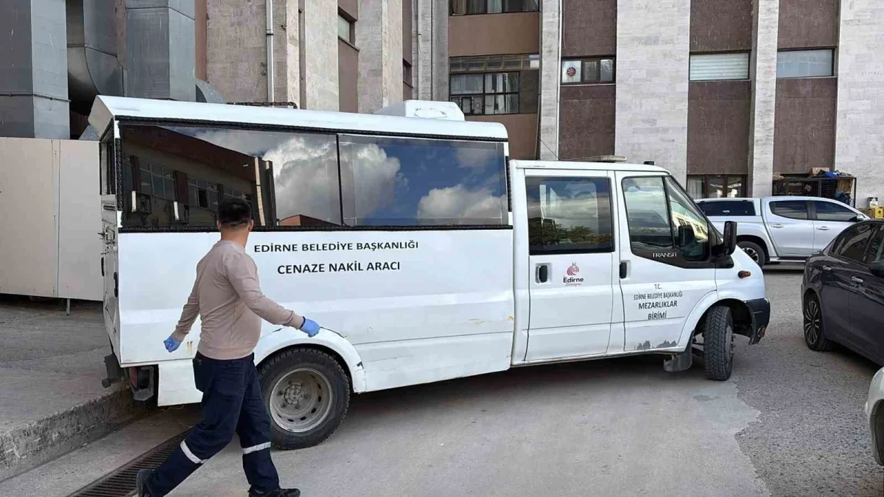 Meriç Nehri'nde kayıp çocuklar aranırken ceset bulundu