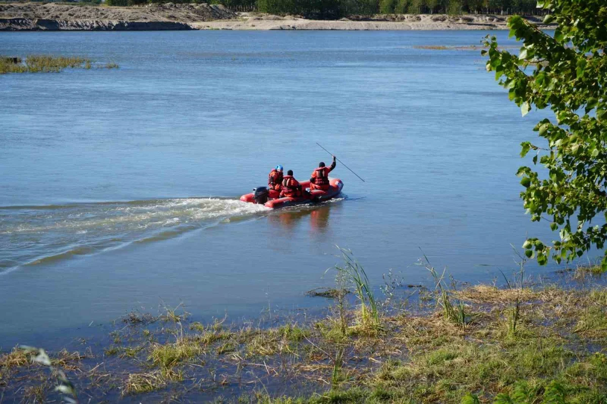 Meriç Nehri'nde kayıp çocuklar aranırken ceset bulundu