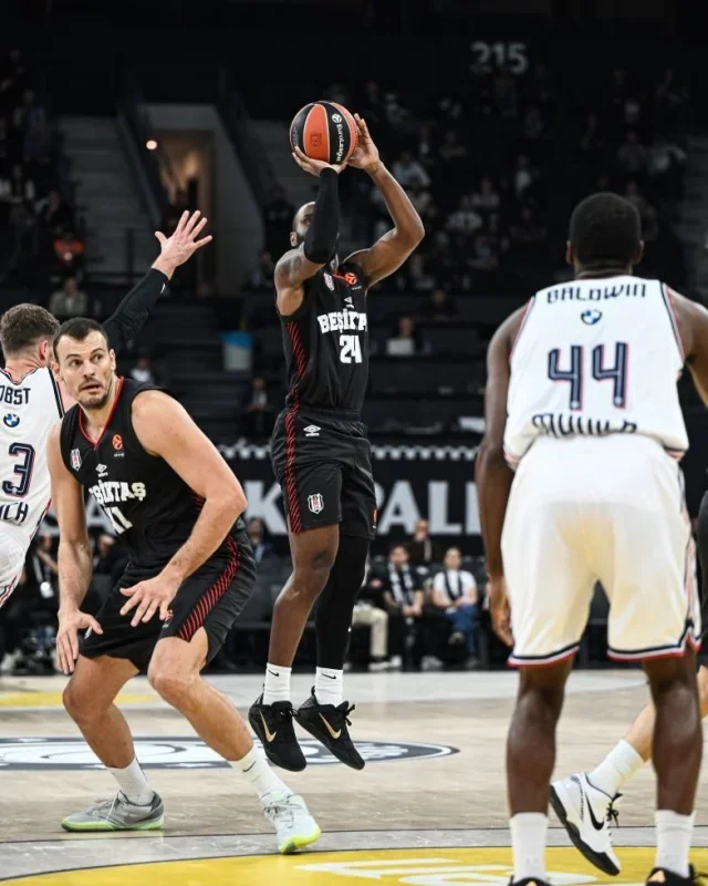 Beşiktaş, Bayern Münih'i EuroLeague'de 95-87 yendi