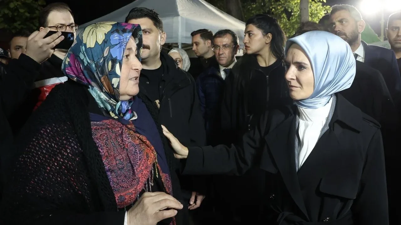 Bakan Göktaş: Sarıyer'de sel desteği sürüyor