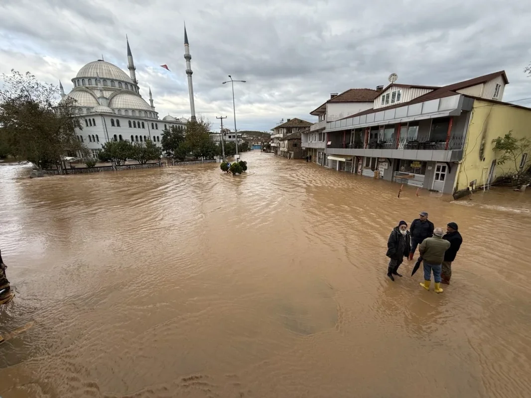 Darıçayırı Mahallesi 5 ayda dördüncü kez su altında