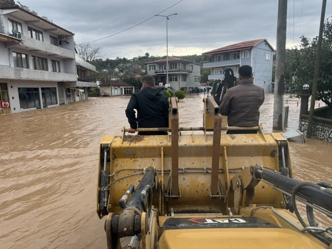 Darıçayırı Mahallesi 5 ayda dördüncü kez su altında