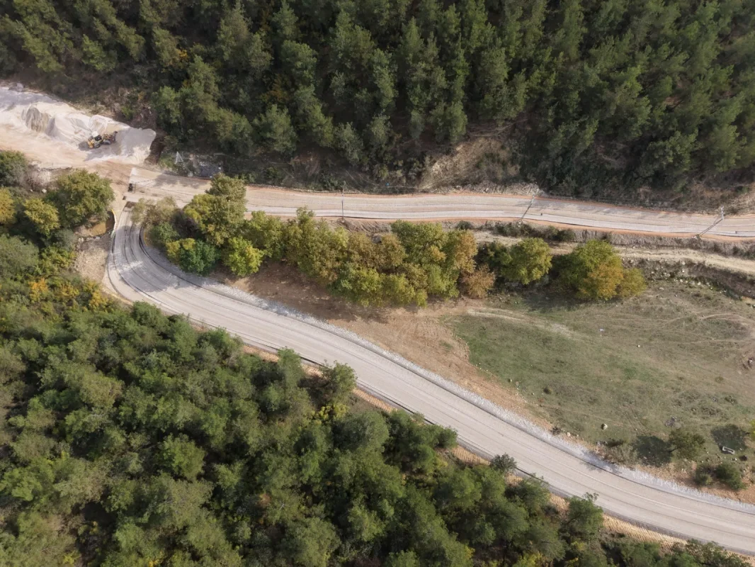 Osmangazi'de 3 mahallede 10 kilometrelik yol yenilendi