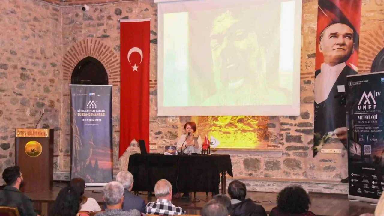 Osmangazi'de Mitoloji Film Haftası antik tatlarla buluştu