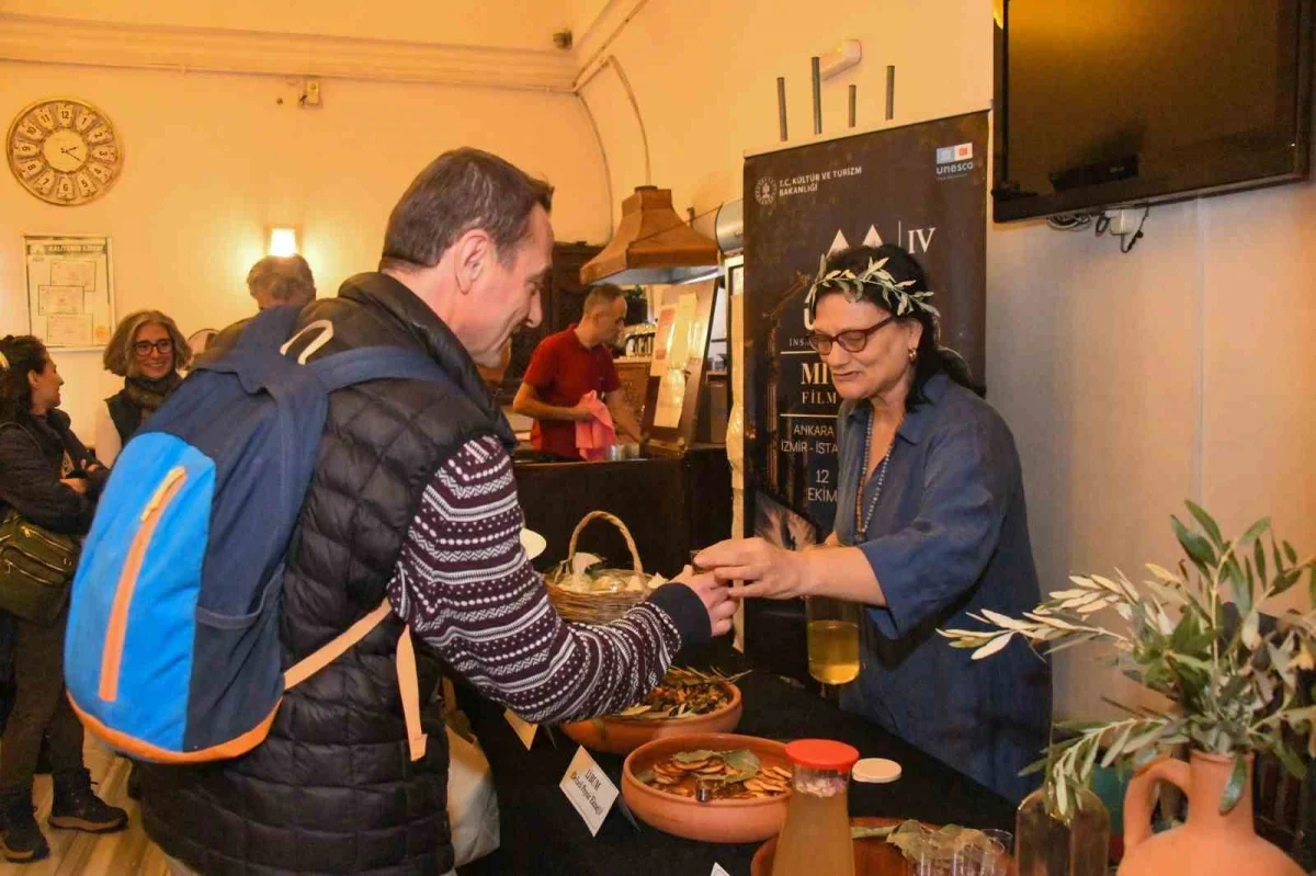 Osmangazi'de Mitoloji Film Haftası antik tatlarla buluştu
