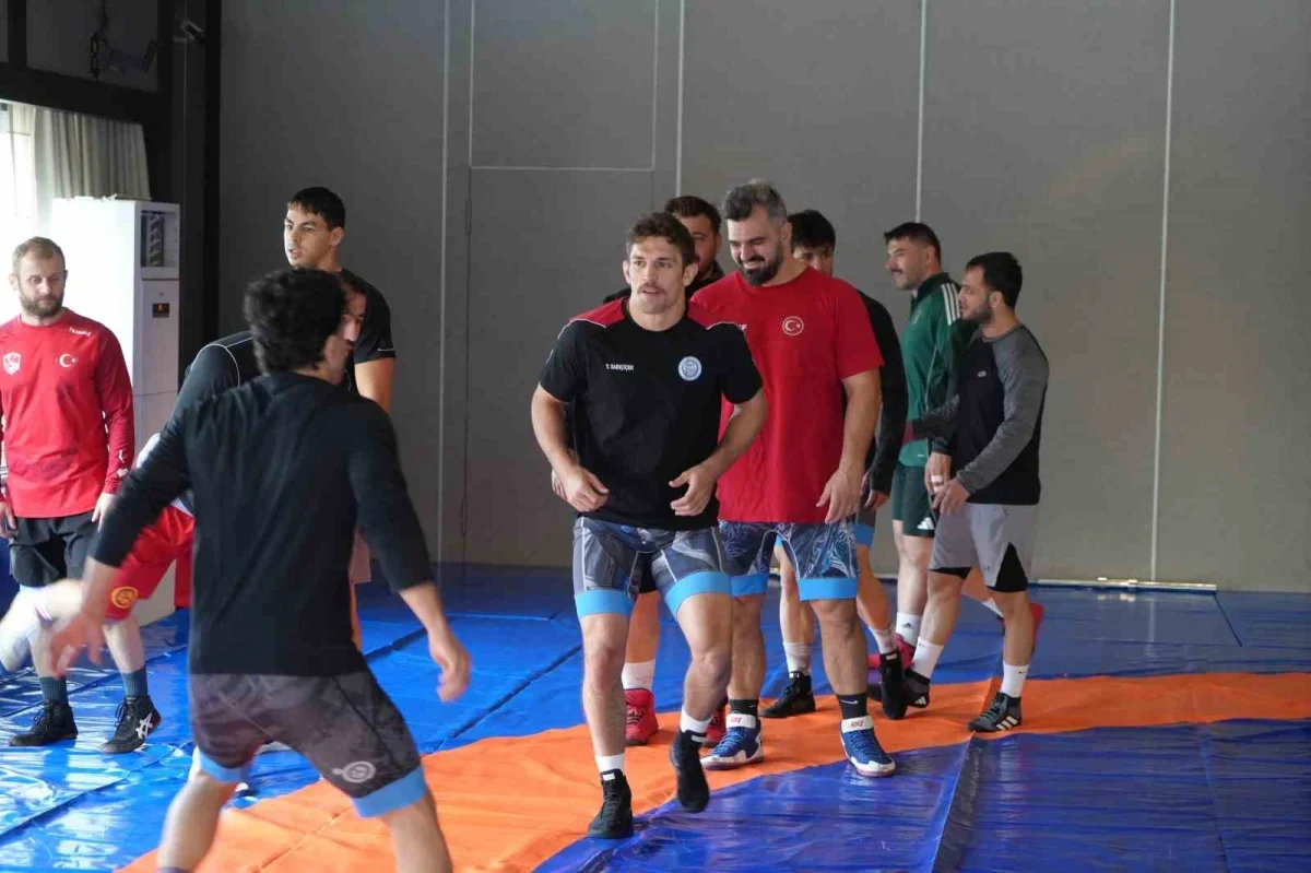 Astana'da Rıza Kayaalp için 6. dünya şampiyonluğu hedefi